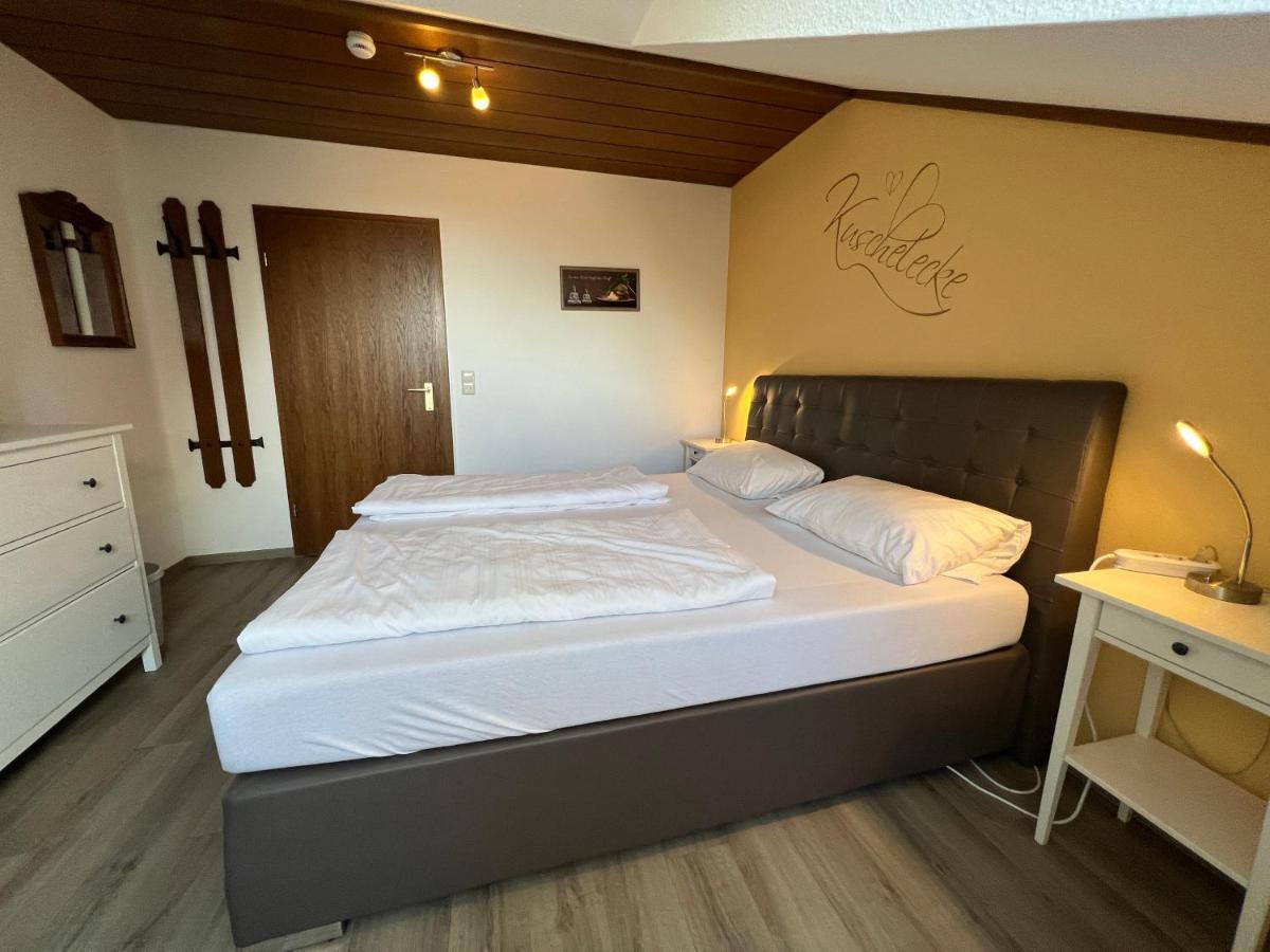 באד גריסבאך Appartement Mit Bademantelgang Zur Wohlfuehltherme מראה חיצוני תמונה