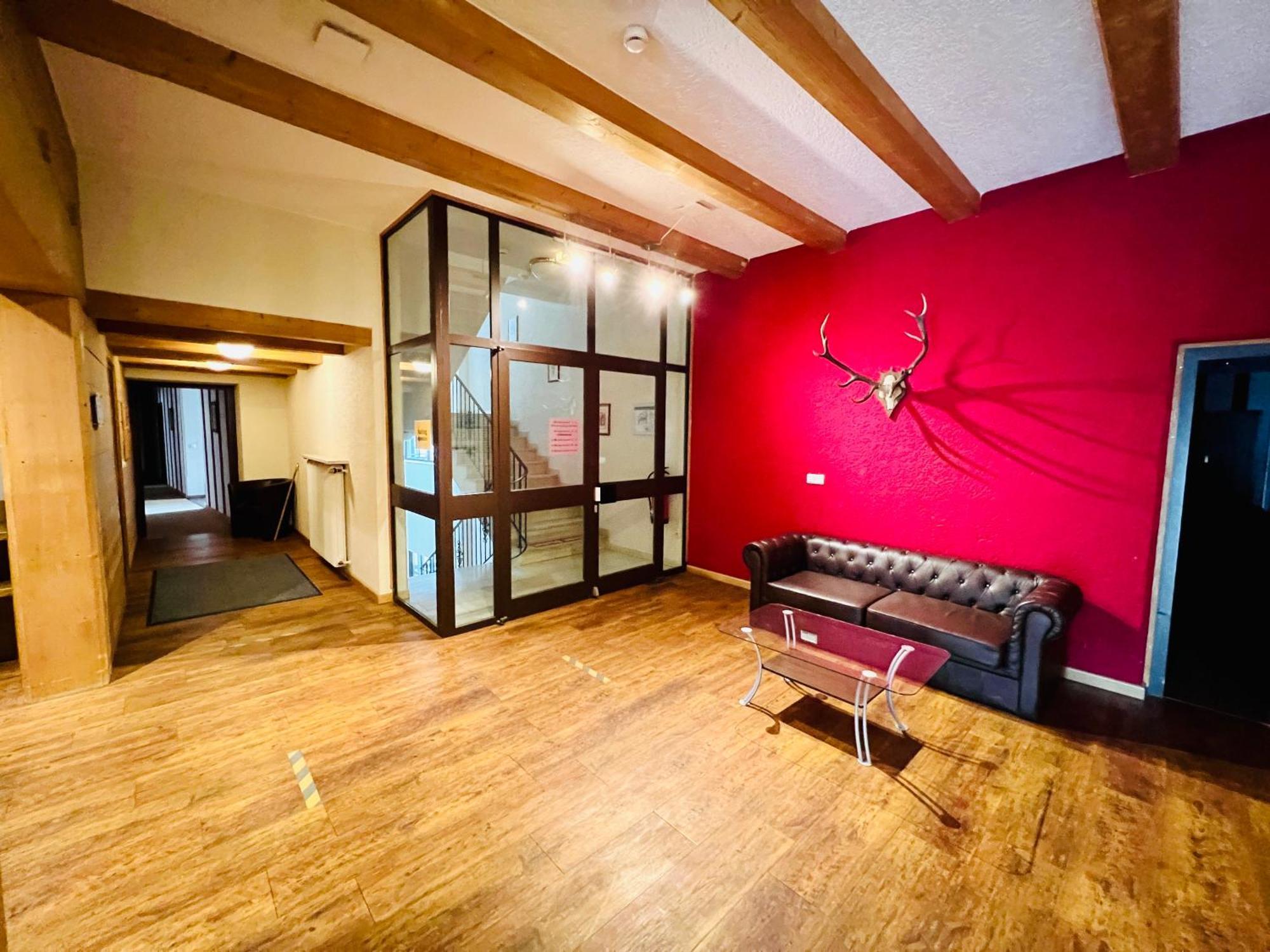 באד גריסבאך Appartement Mit Bademantelgang Zur Wohlfuehltherme מראה חיצוני תמונה